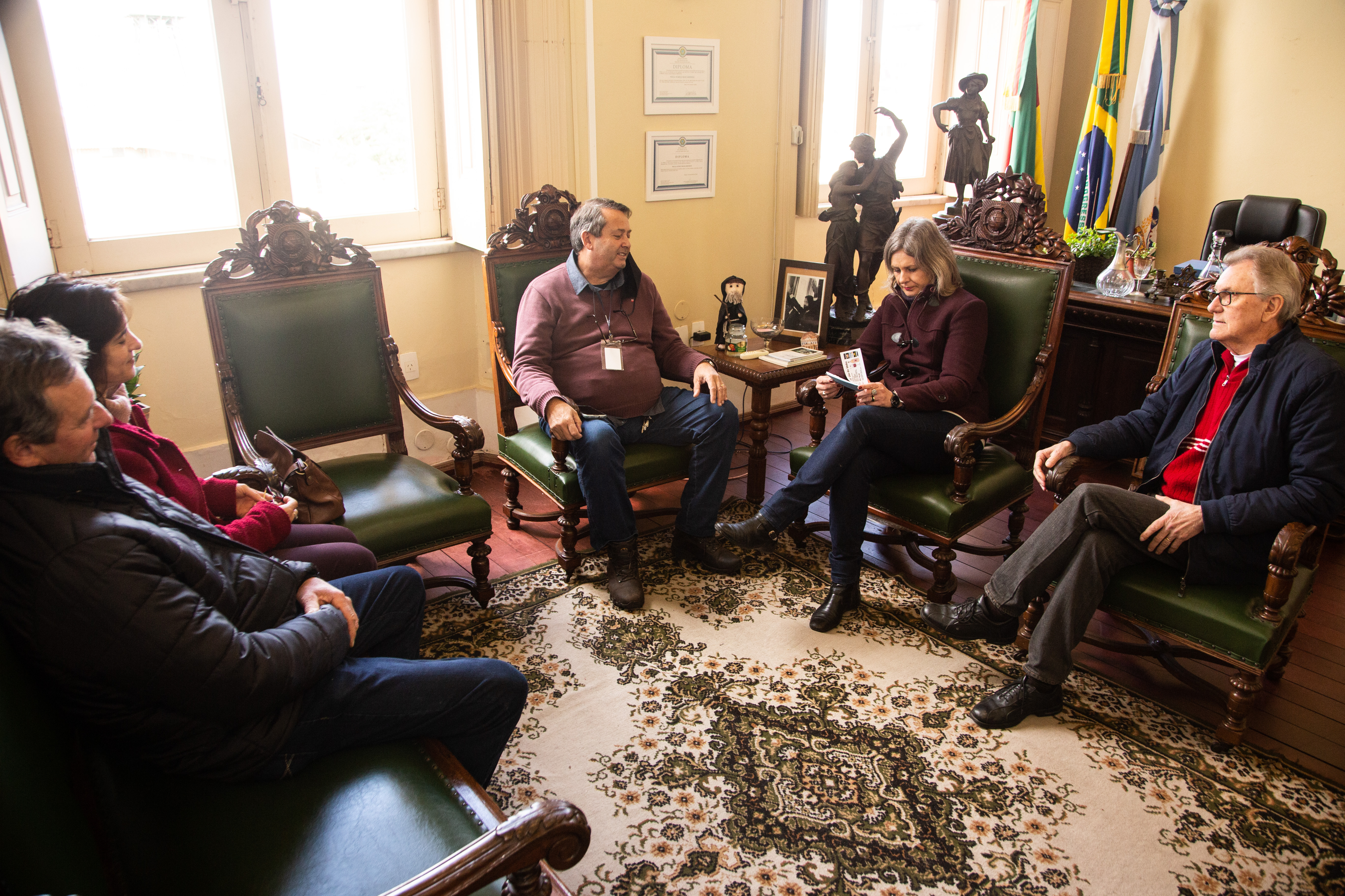 Prefeita e vice-prefeito recebem convite para o evento, que será realizado na colônia depois de dois anos suspenso devido à pandemia