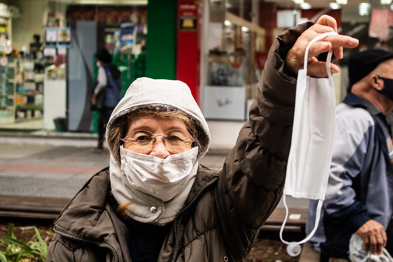 População deve usar a peça de proteção para acessar UBSs, Pronto Socorro, Trailer da Vacina, hospitais e demais espaços dedicados aos atendimentos de saúde