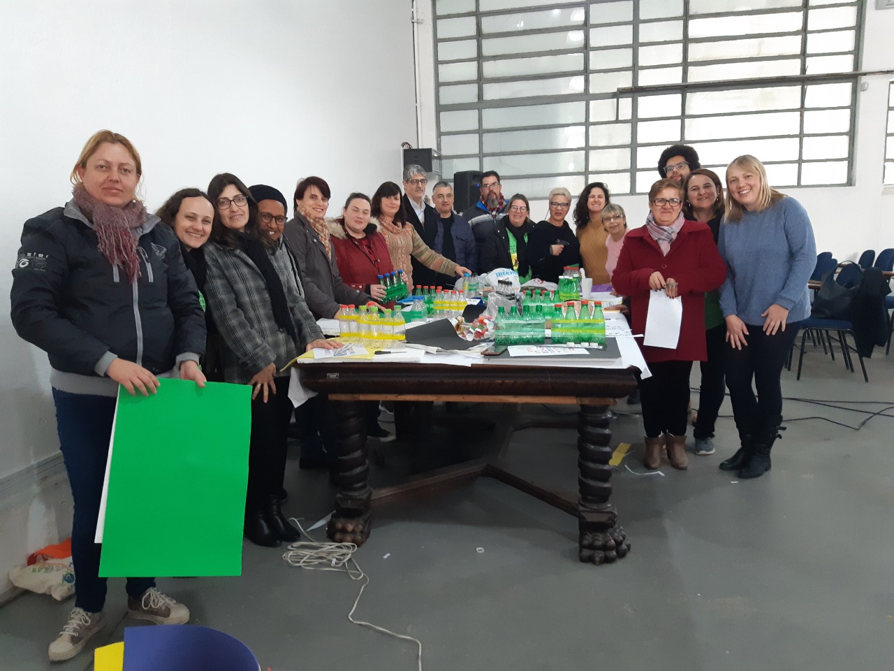 Docentes de História e Geografia participaram de oficina que capacitou os profissionais ao ensino lúdico em sala de aula