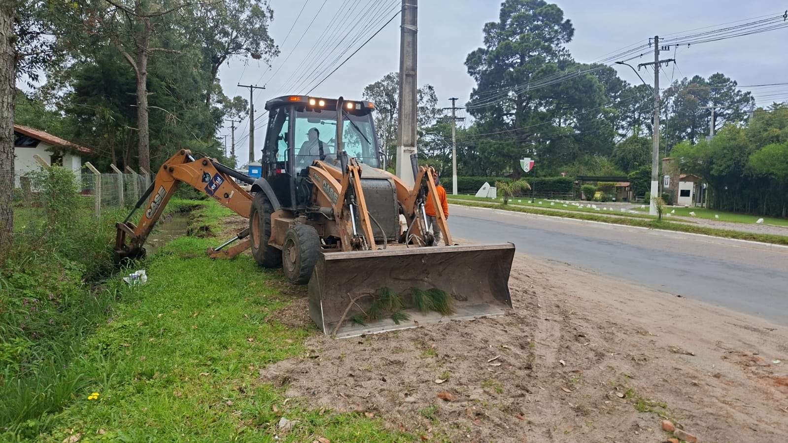 Forças de trabalho vão atuar no Fragata e na zona Norte em serviços de recolhimento e de roçado