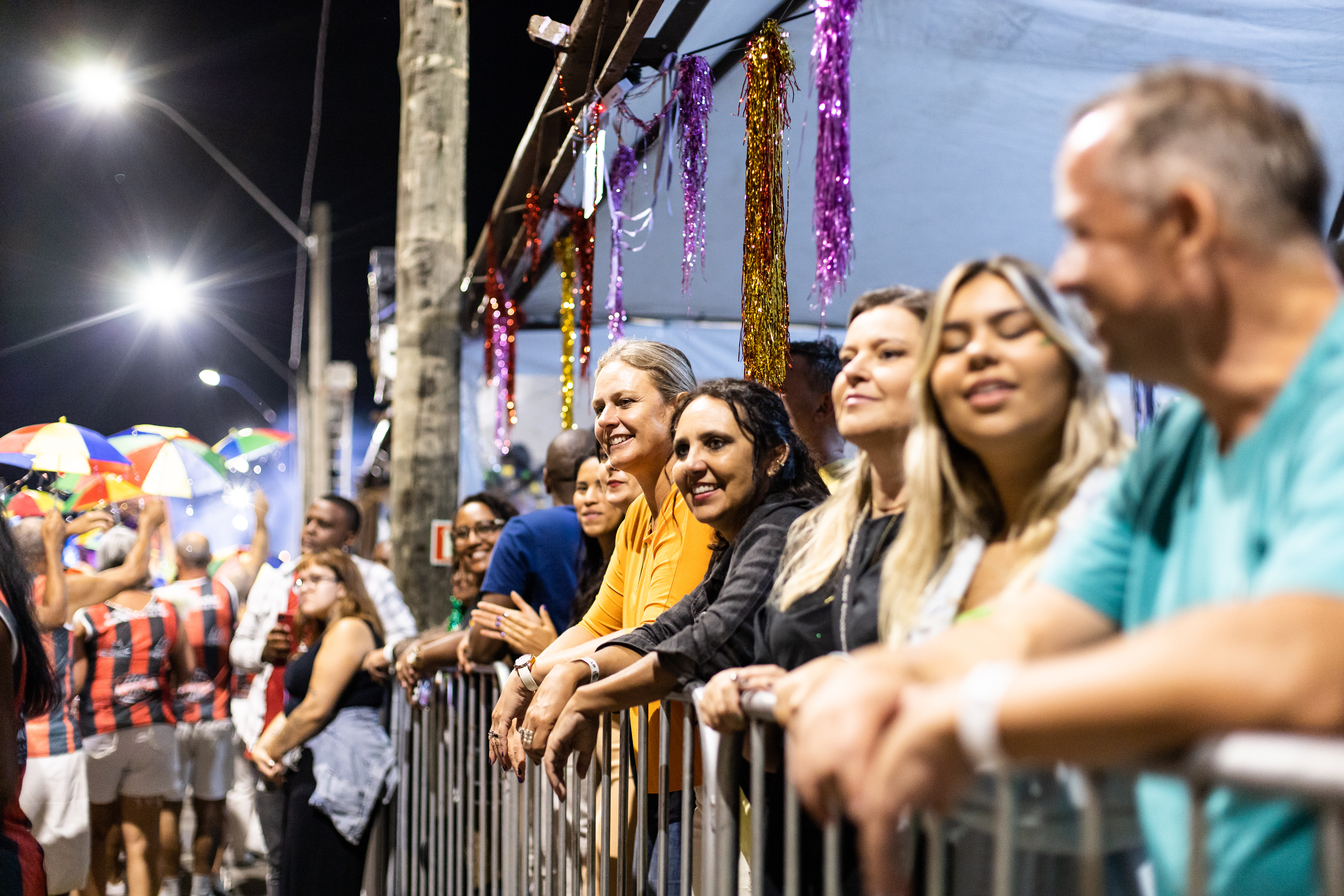 Sete grupos se apresentaram na segunda noite do Carnaval 2023 de Pelotas