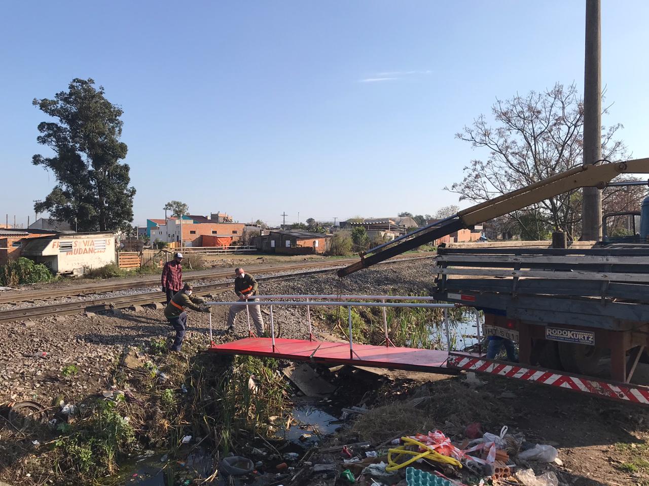 Estrutura foi construída pelo Setor de Oficinas da Secretaria de Transporte e Trânsito