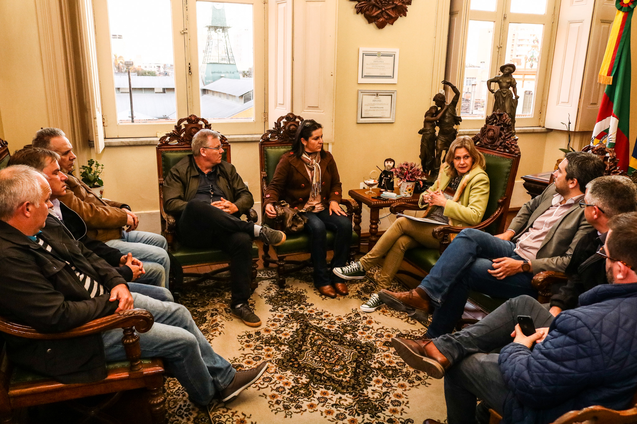 Representantes da Cooperativa entregaram reivindicações e solicitaram que Paula intervenha junto aos governos estadual e federal