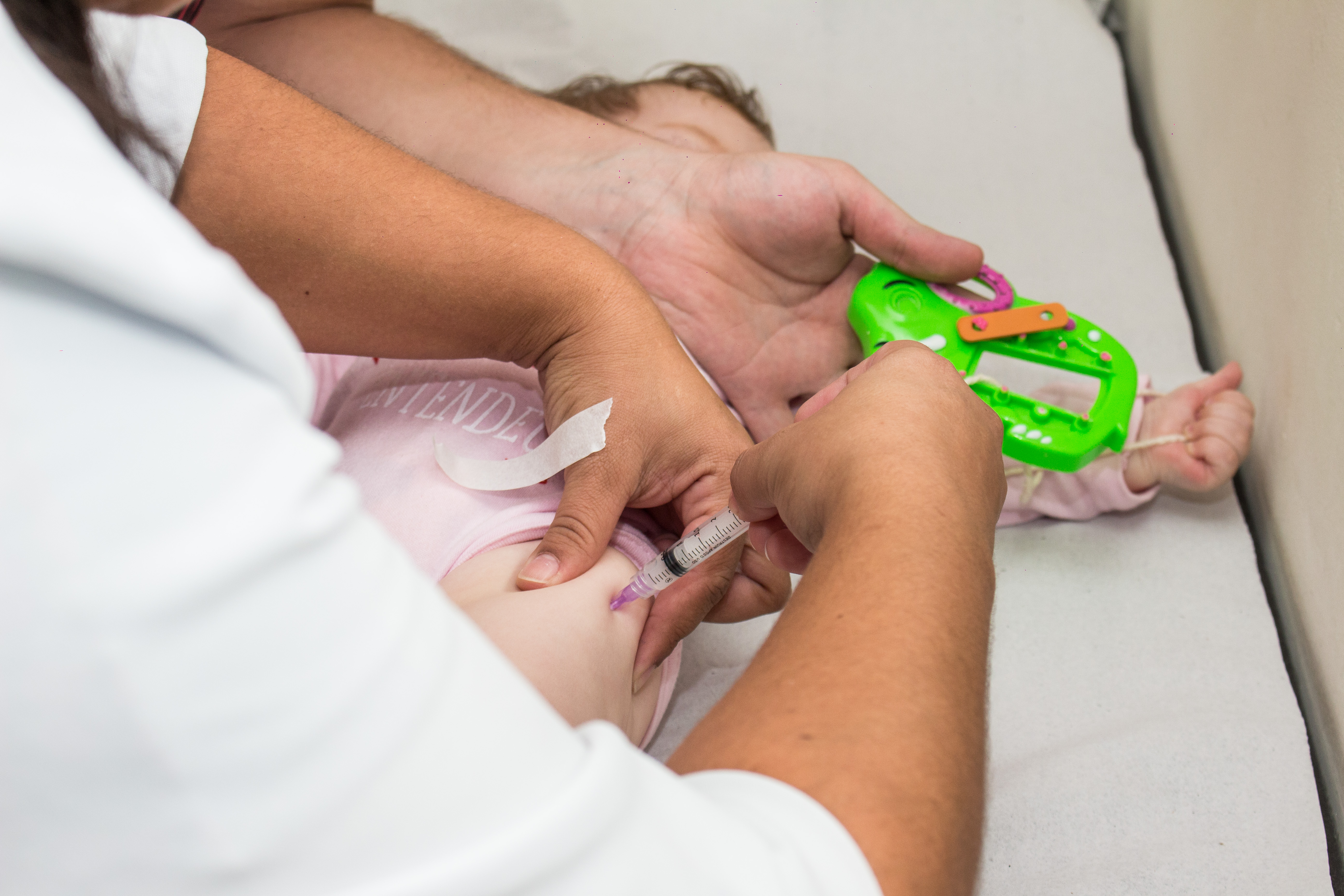 Quase 97 mil pessoas já se vacinaram contra a gripe em Pelotas. Ainda há doses disponíveis