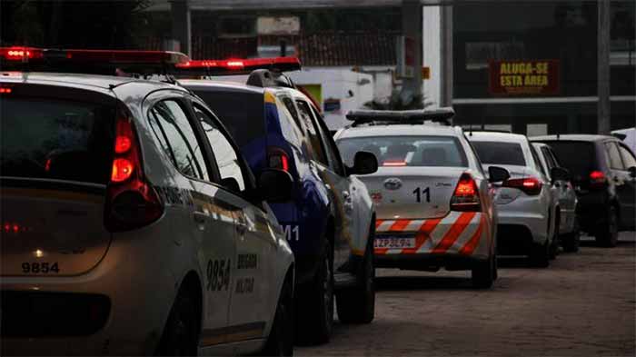 No local, 126 pessoas foram autuadas por descumprimento dos decretos municipais de combate à pandemia do coronavírus