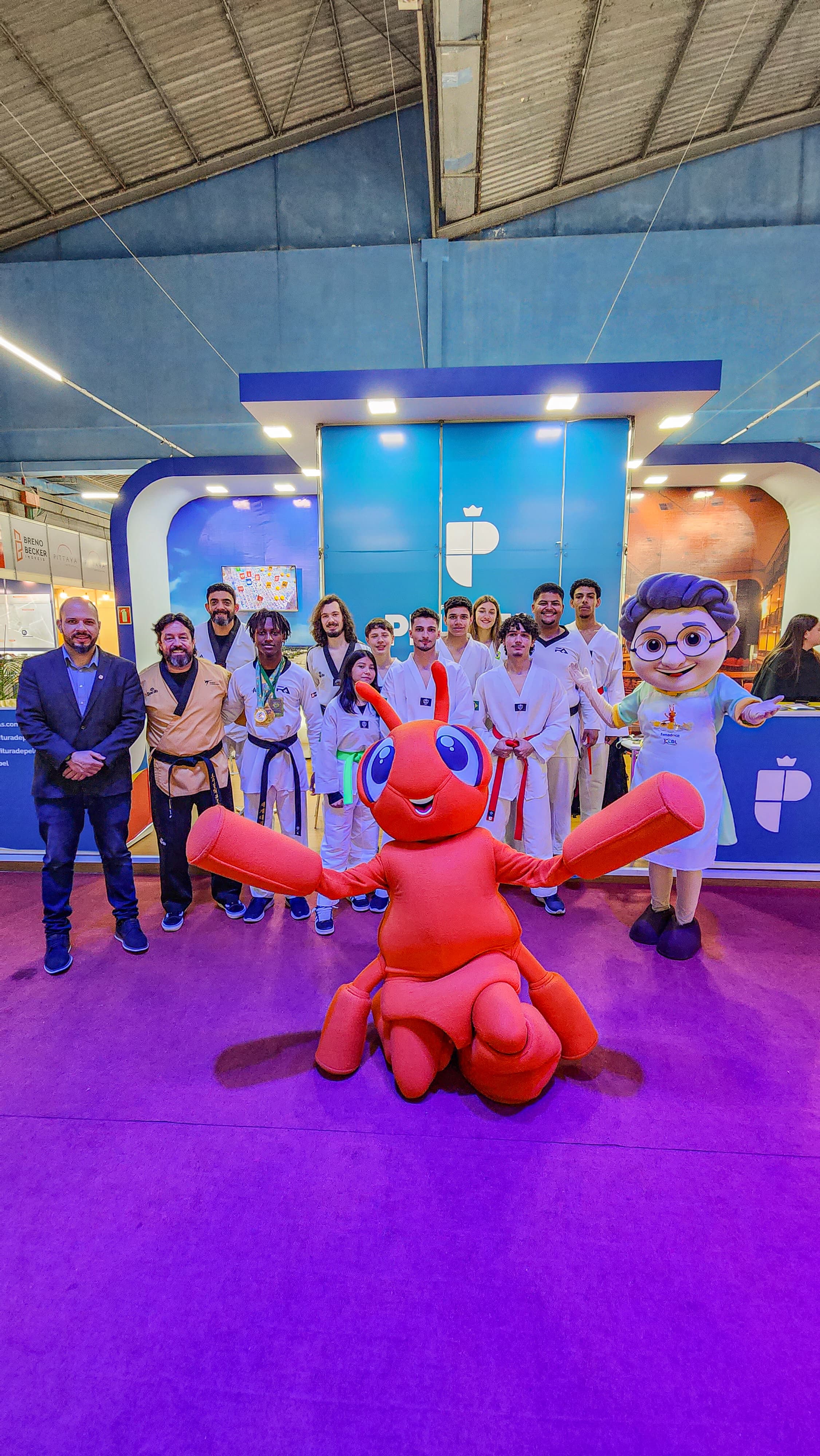 Taekwondo ganhou espaço no estande da prefeitura