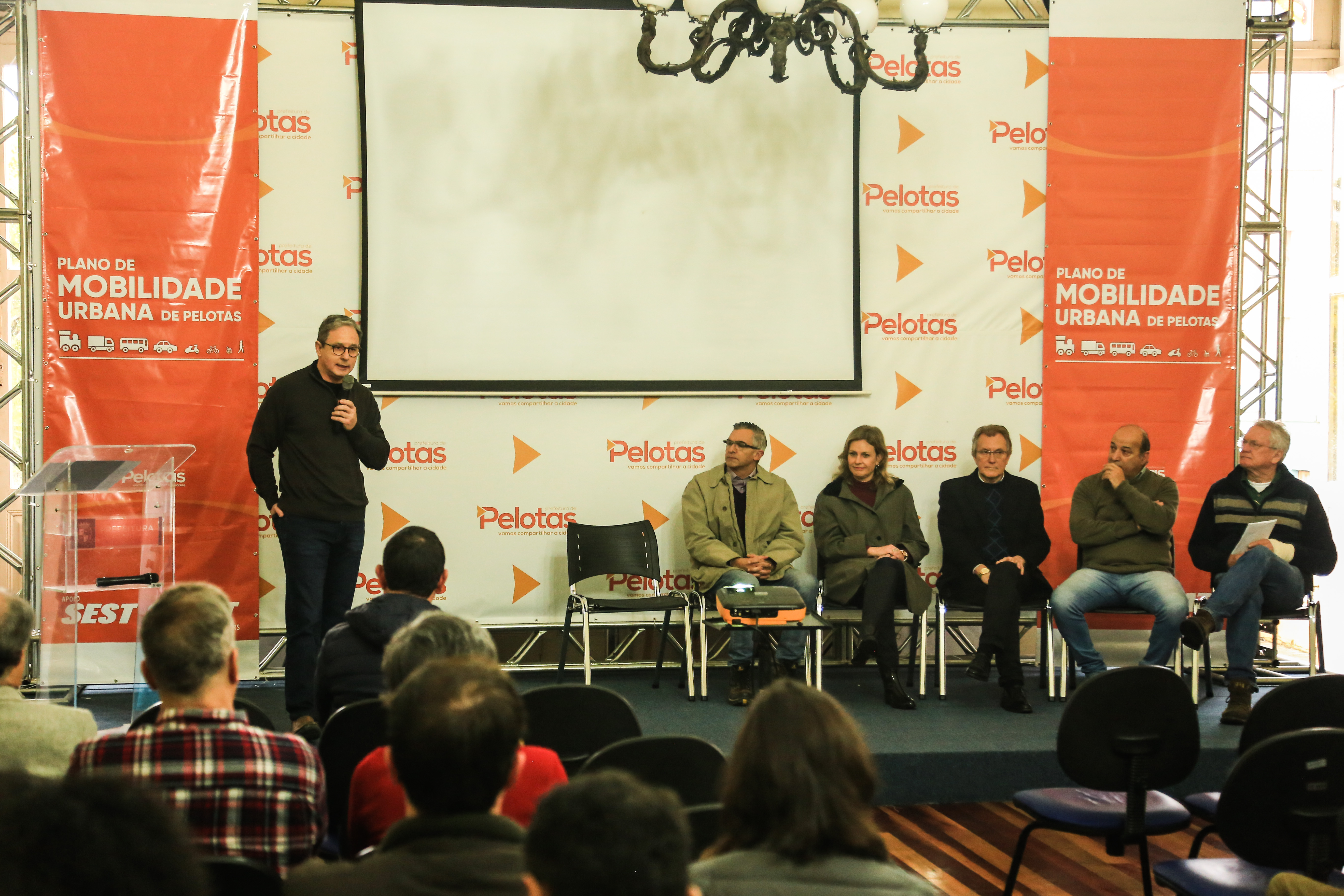 Panorama atual e perspectivas dos sistemas de transportes alternativos foram abordados por especialistas nesta quarta