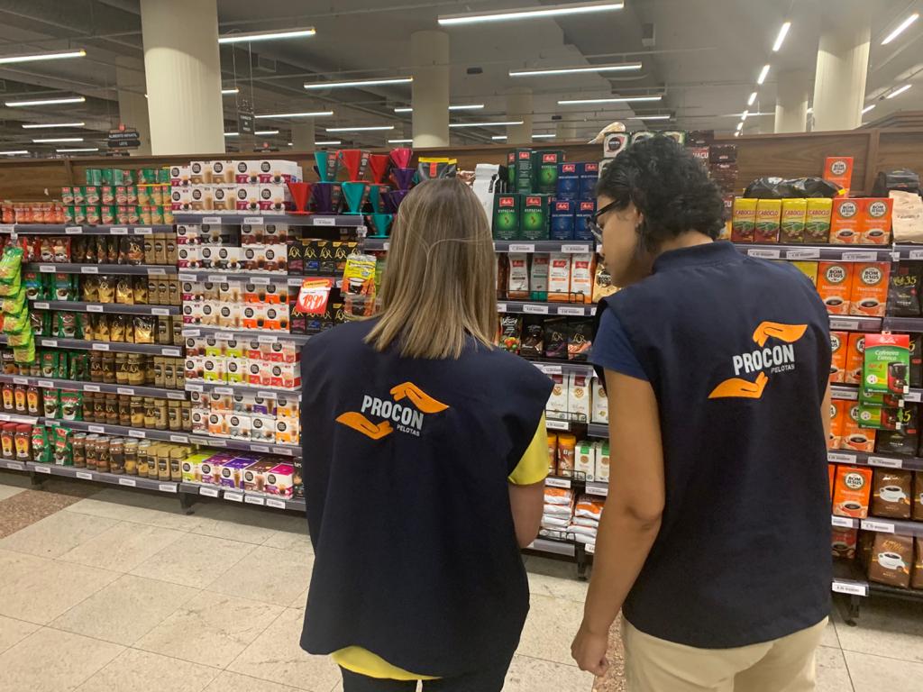 Entre as aves mais consumidas no período, valores variam entre R$ 10,97 e R$ 46,98