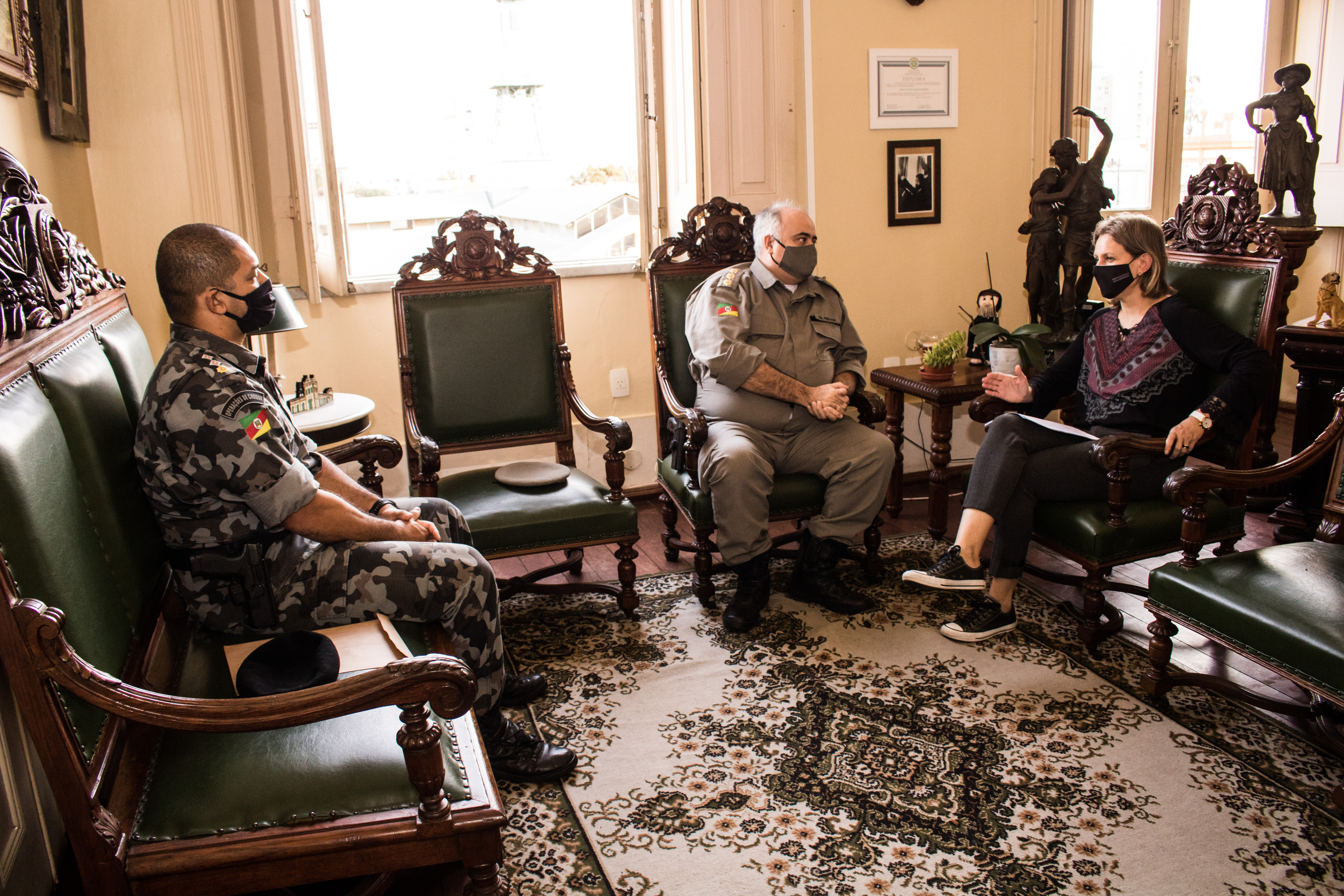 Paula Mascarenhas recebeu encaminhamentos sobre a sede do Batalhão de Choque