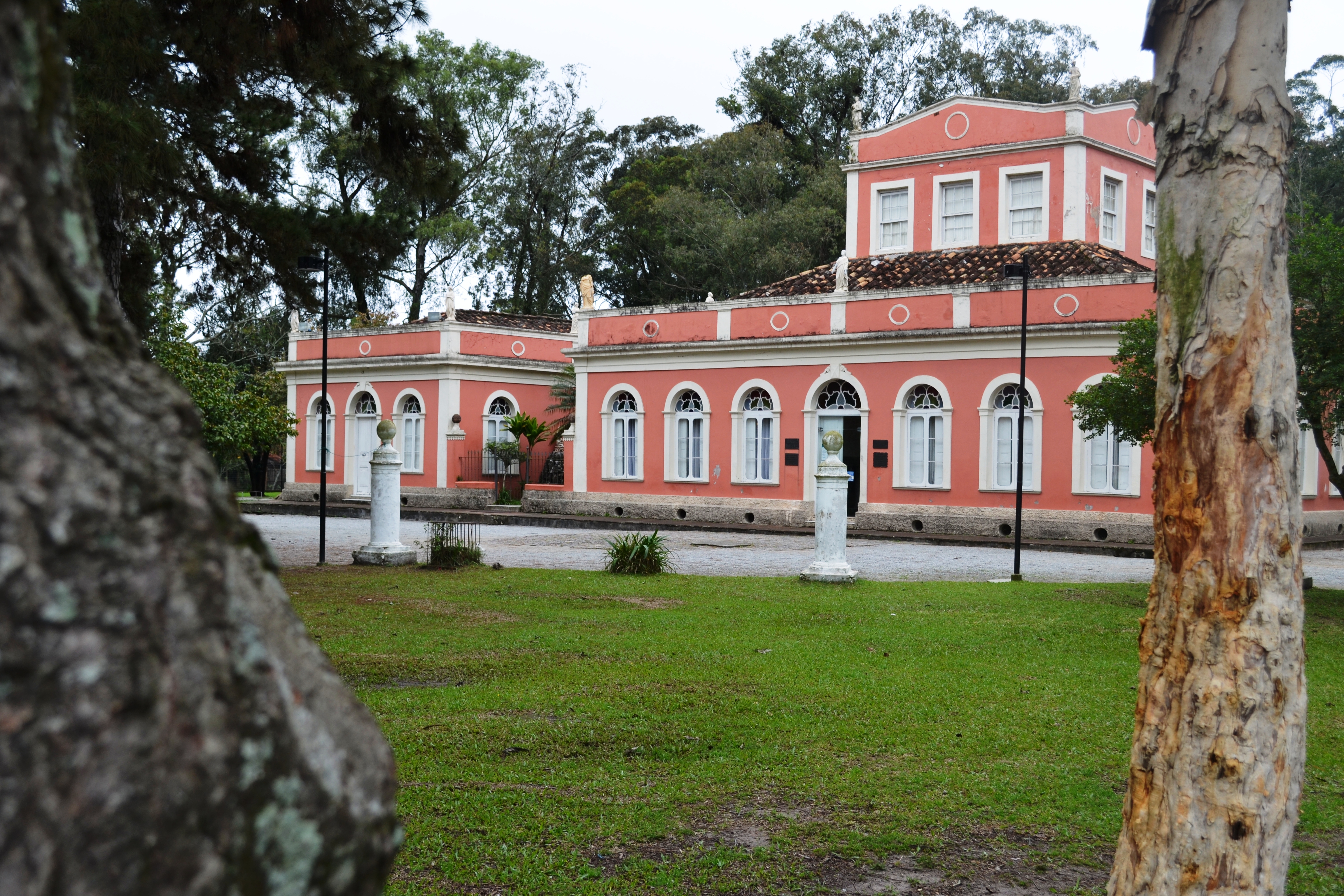 Em janeiro e fevereiro espaço realiza atendimento em turno único