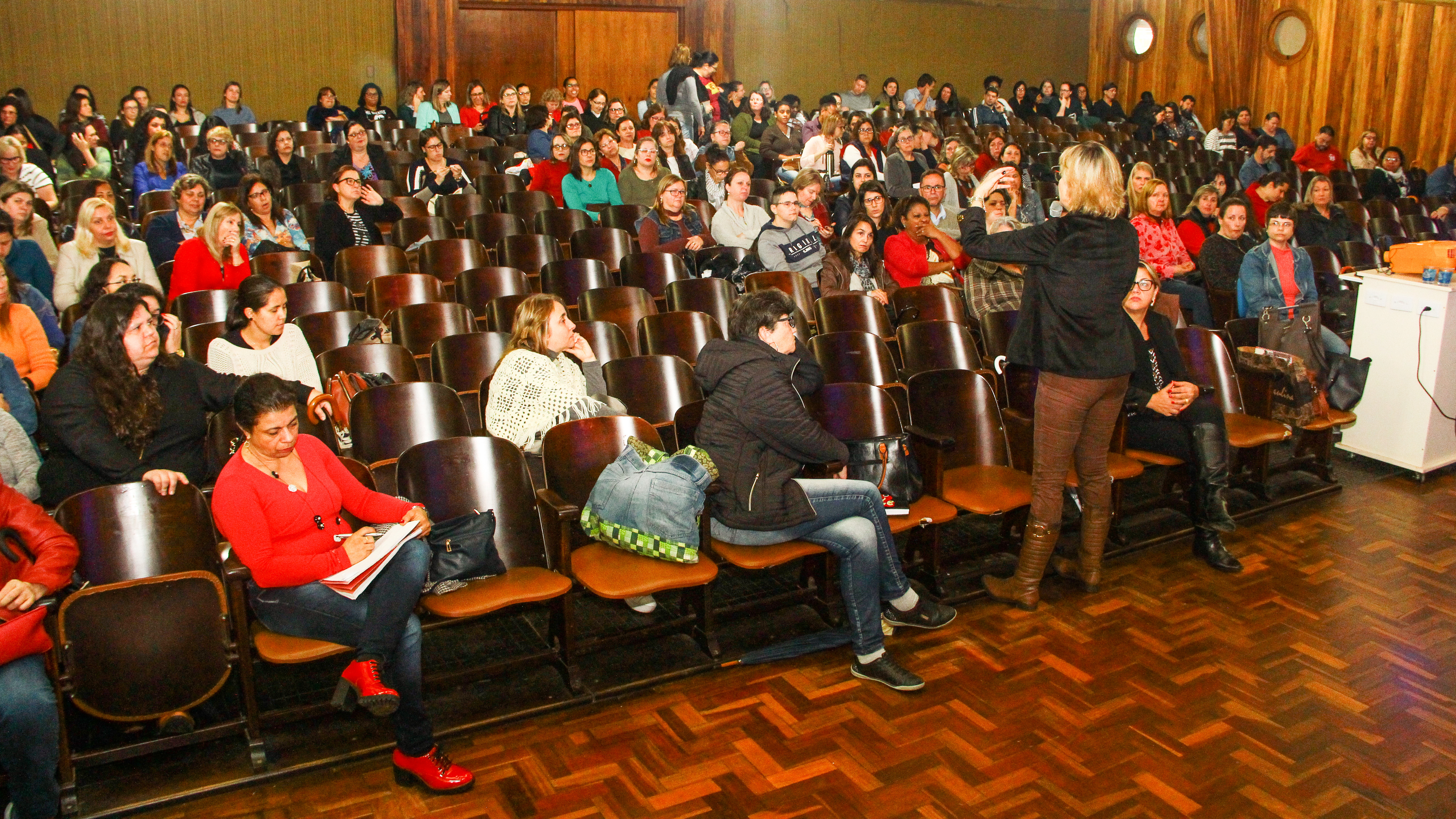 Mais de 250 pessoas participaram da capacitação aos membros das Cipaves