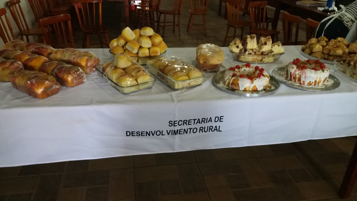 No Cerrito Alegre, aulas práticas e teóricas preparam as alunas para produzir itens de confeitaria com qualidade
