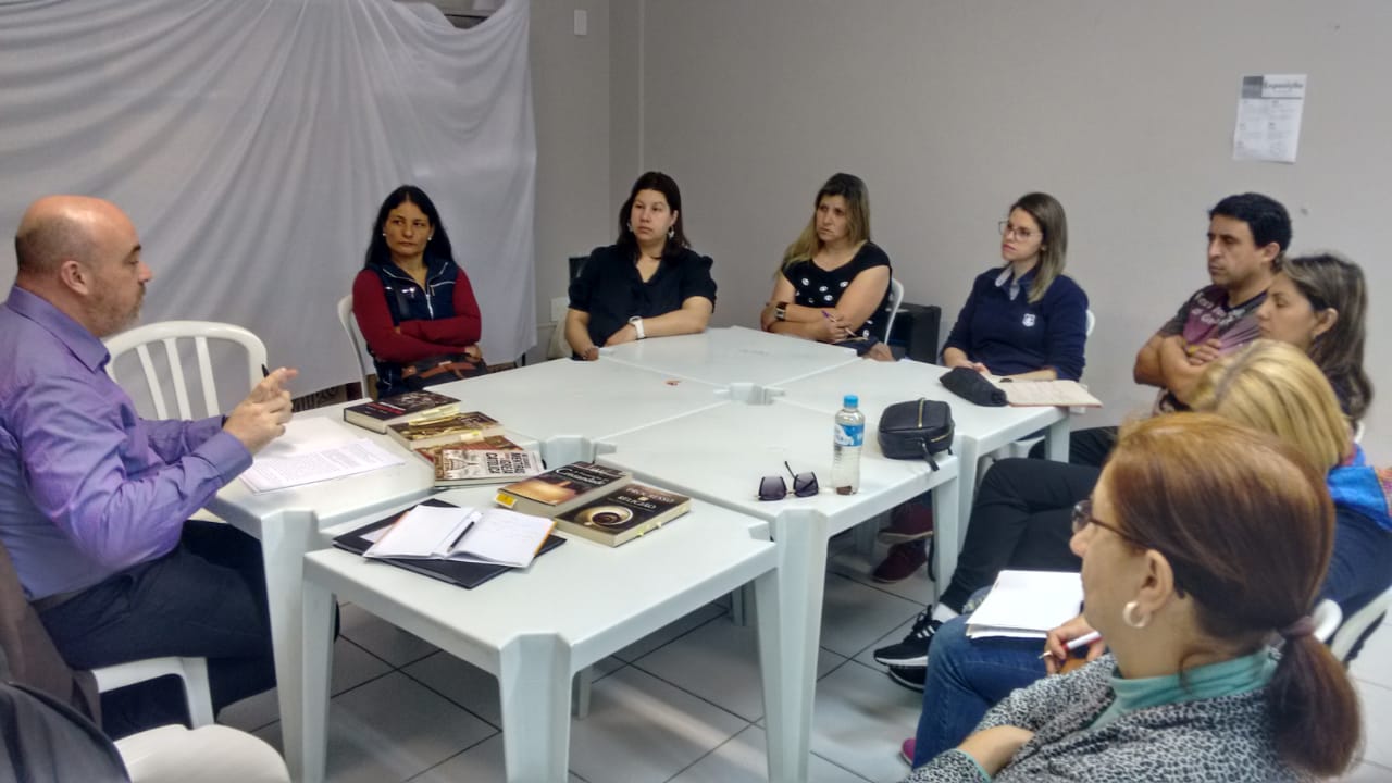 Curso teve o objetivo de propor um ensino coerente com as necessidades atuais