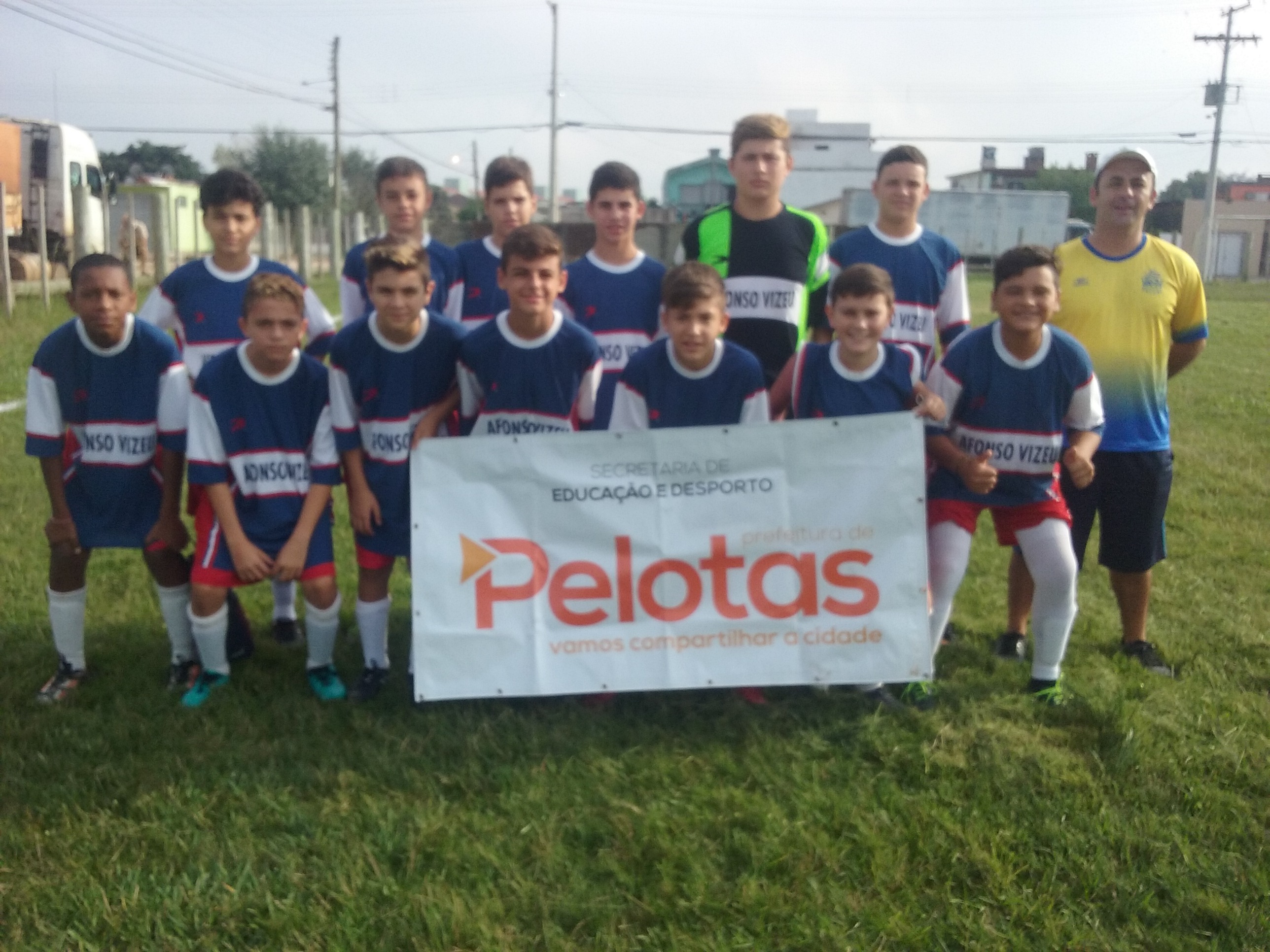 Torneio organizado pela Smed ocorreu no campo da Sociedade Recreativa Liberal