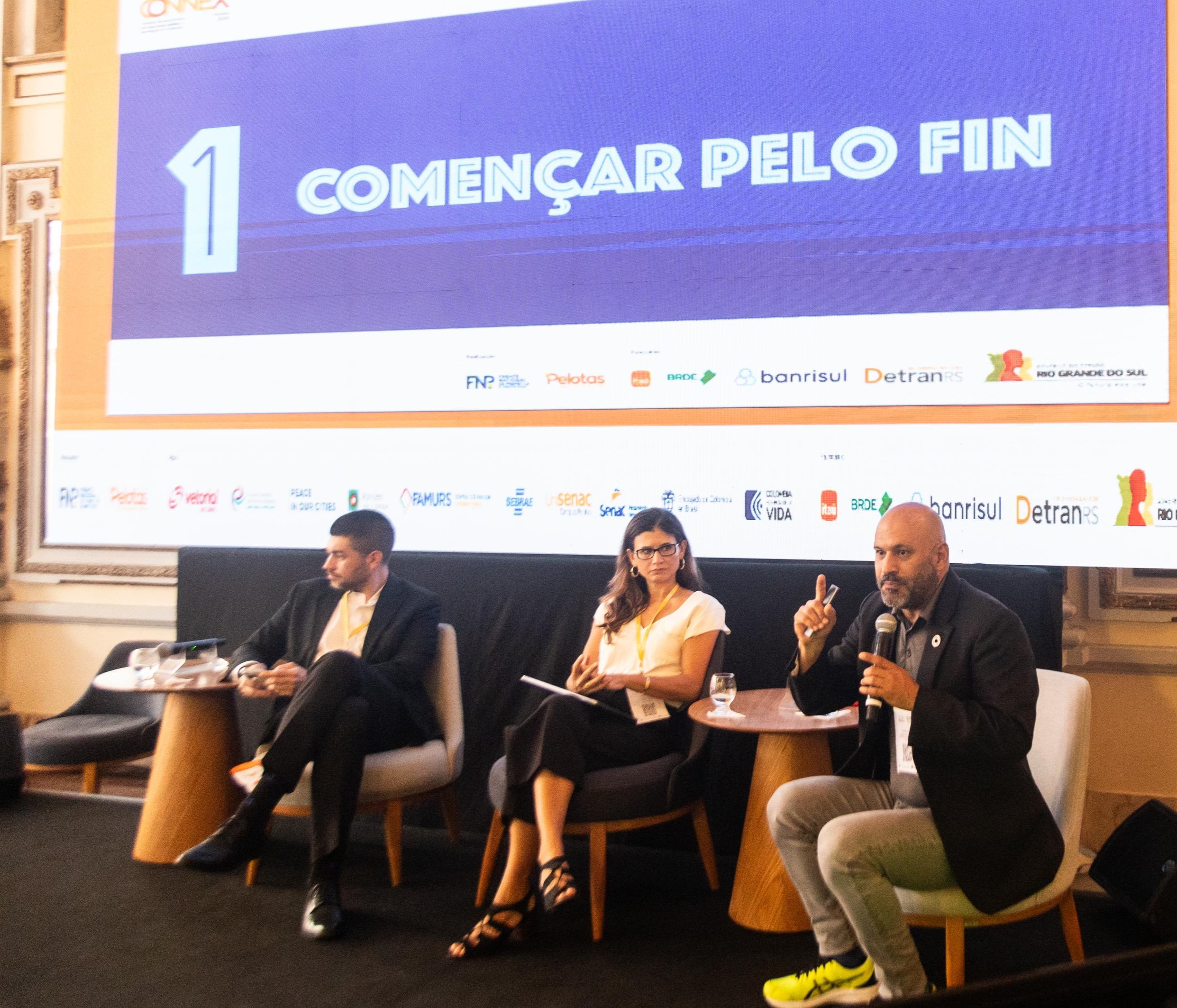 Representantes de São Paulo e Porto Alegre apresentam programas adotados e avanços alcançados