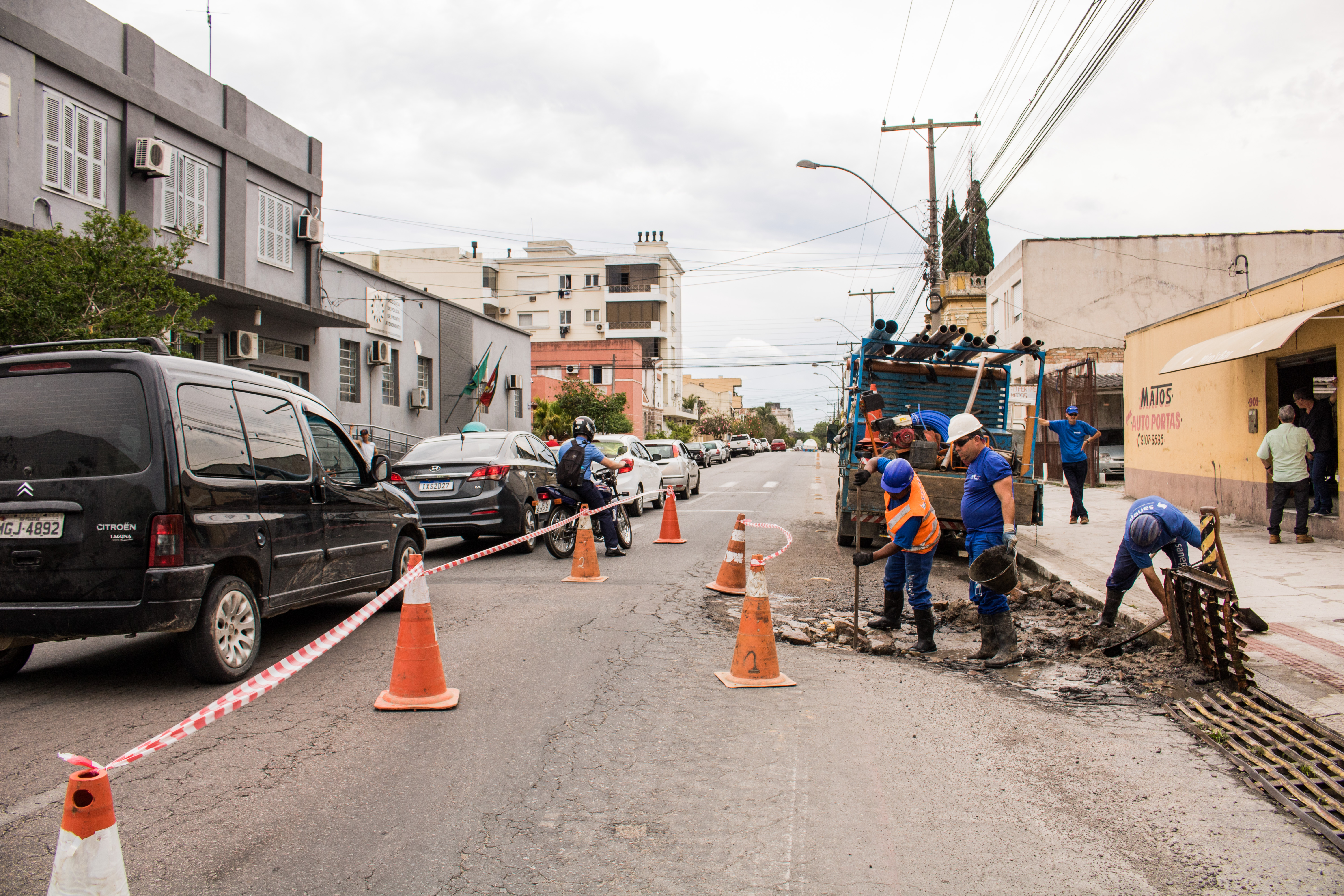 Parte da via serviu de itinerário do transporte coletivo enquanto a Marechal Deodoro passa por requalificação