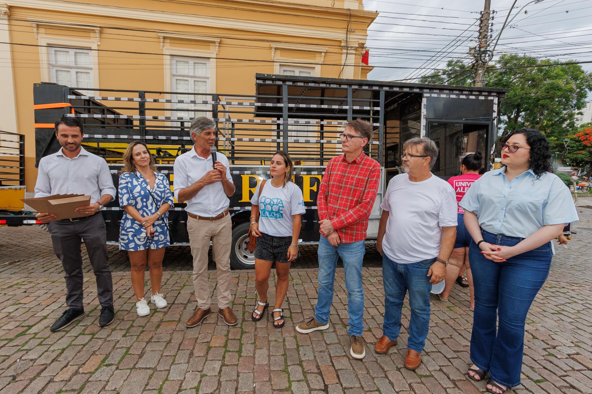 Comissão julgadora e voto popular definiram as residências mais bonitas com decoração natalina
