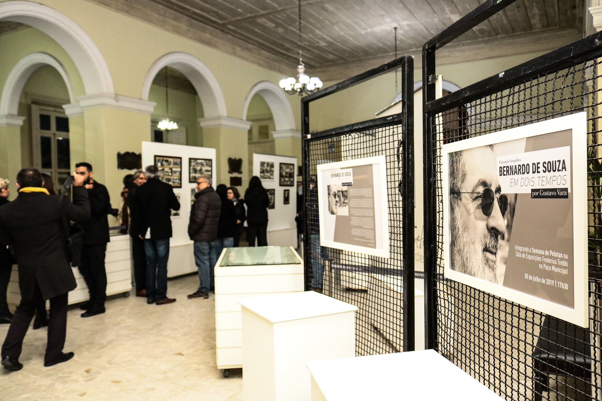 Mostra fotográfica, composta por 165 imagens, no hall da Prefeitura, integra programação do Dia do Patrimônio 2019