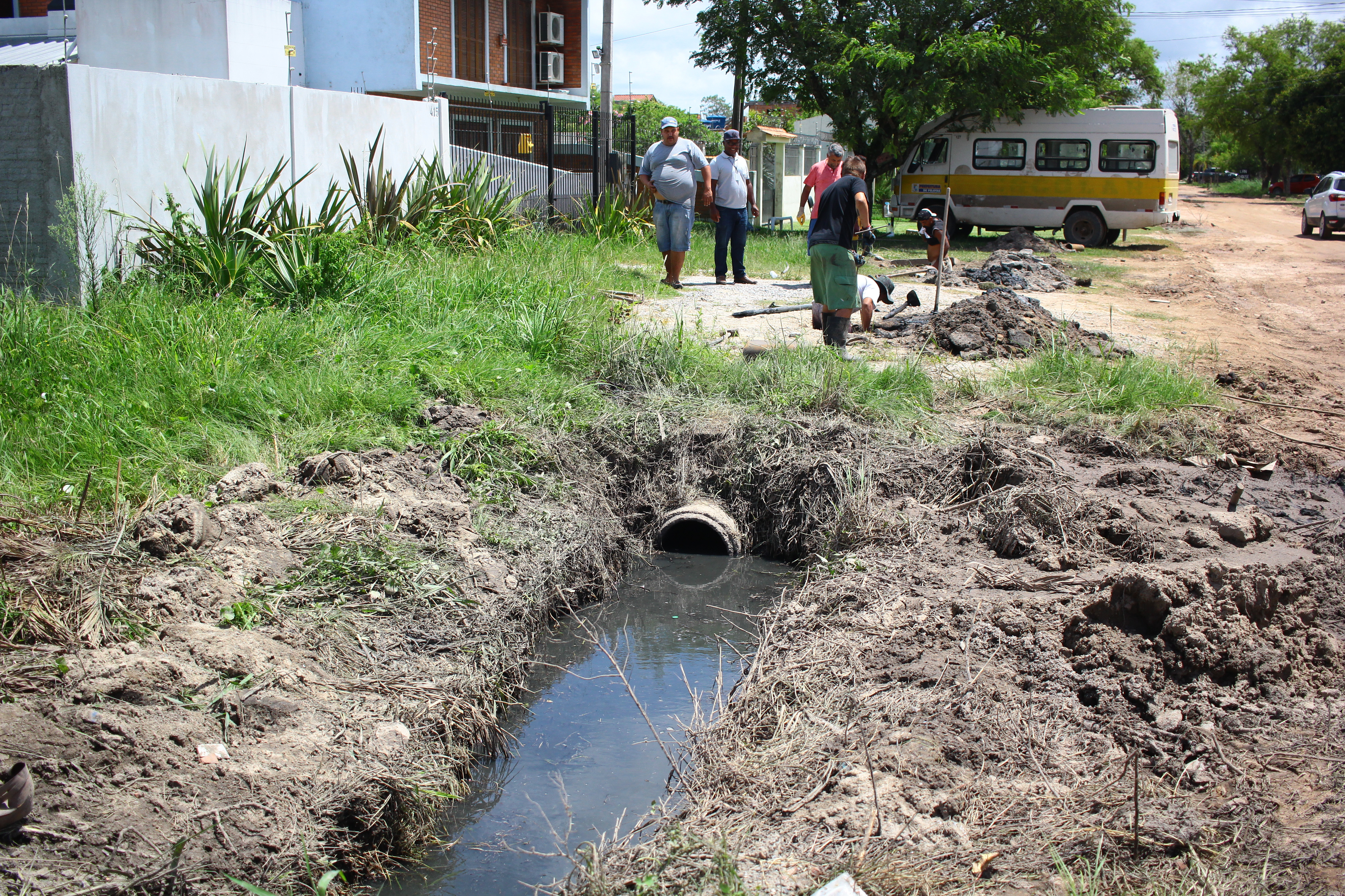 Lençol freático próximo da superfície e ocupação de áreas de banhado potencializam alagamentos no bairro. Prefeitura investe em soluções