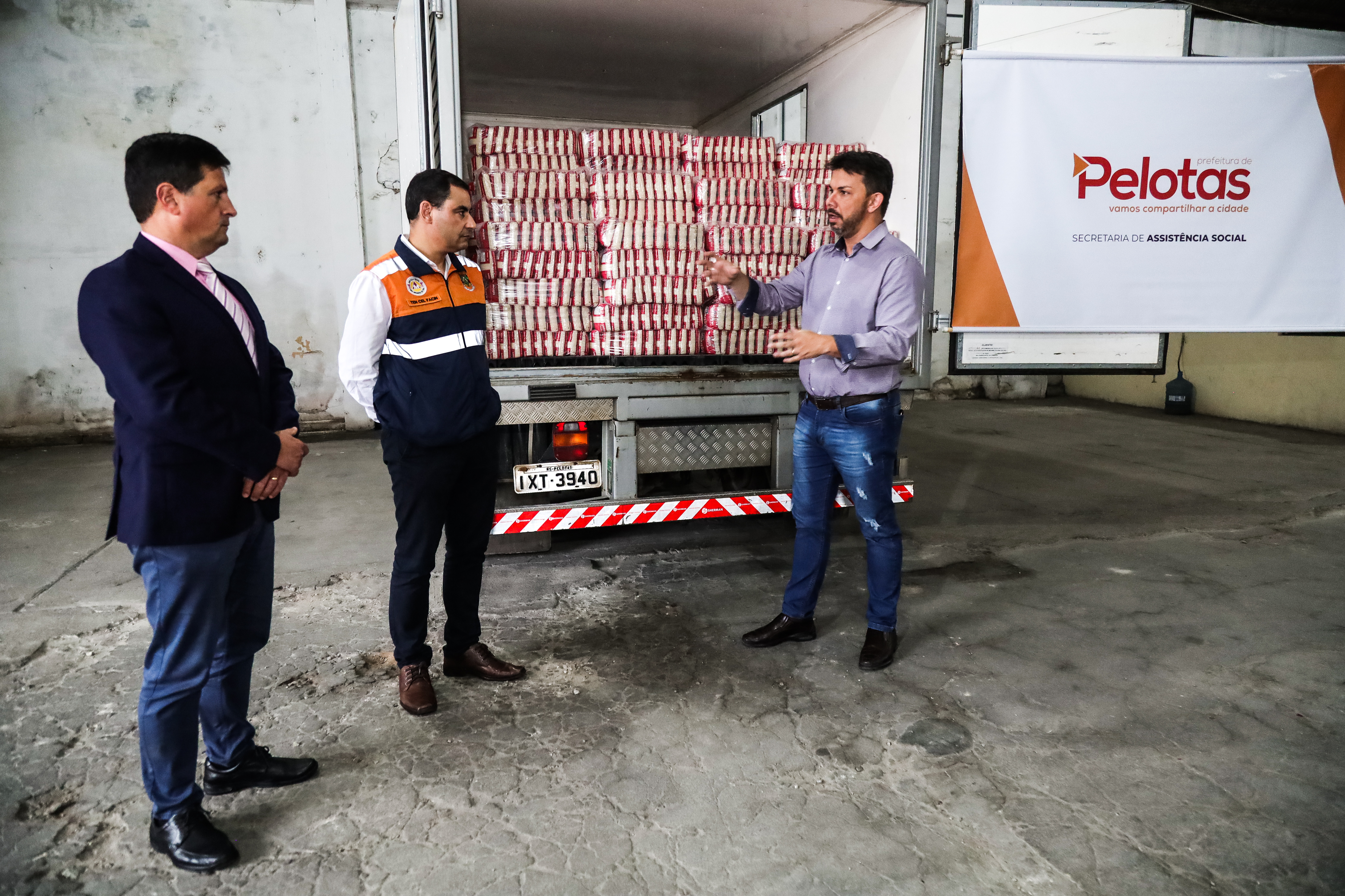Através da Defesa Civil estadual, Pelotas foi beneficiada com uma tonelada de arroz, que será distribuída pela Secretaria de Assistência Social à população vulnerável atendida