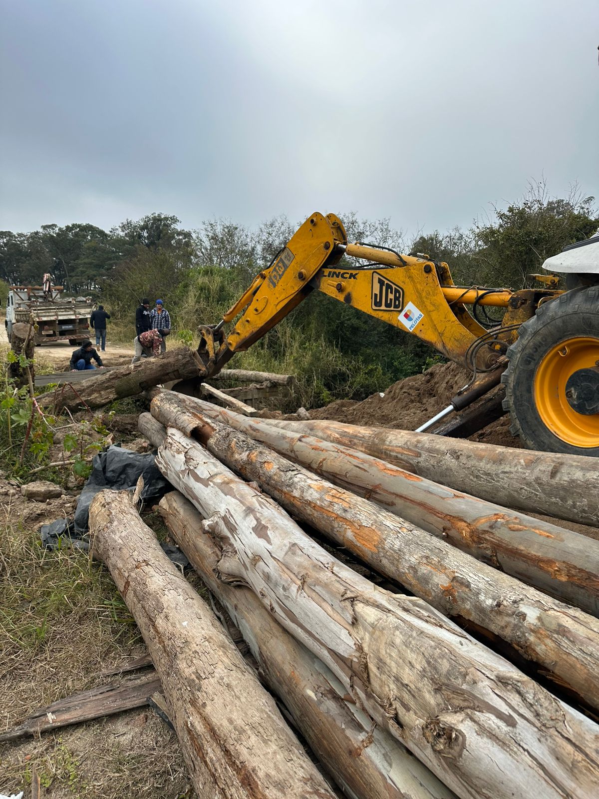 A manutenção da ponte que dá acesso ao Cascalho começou na segunda (7)