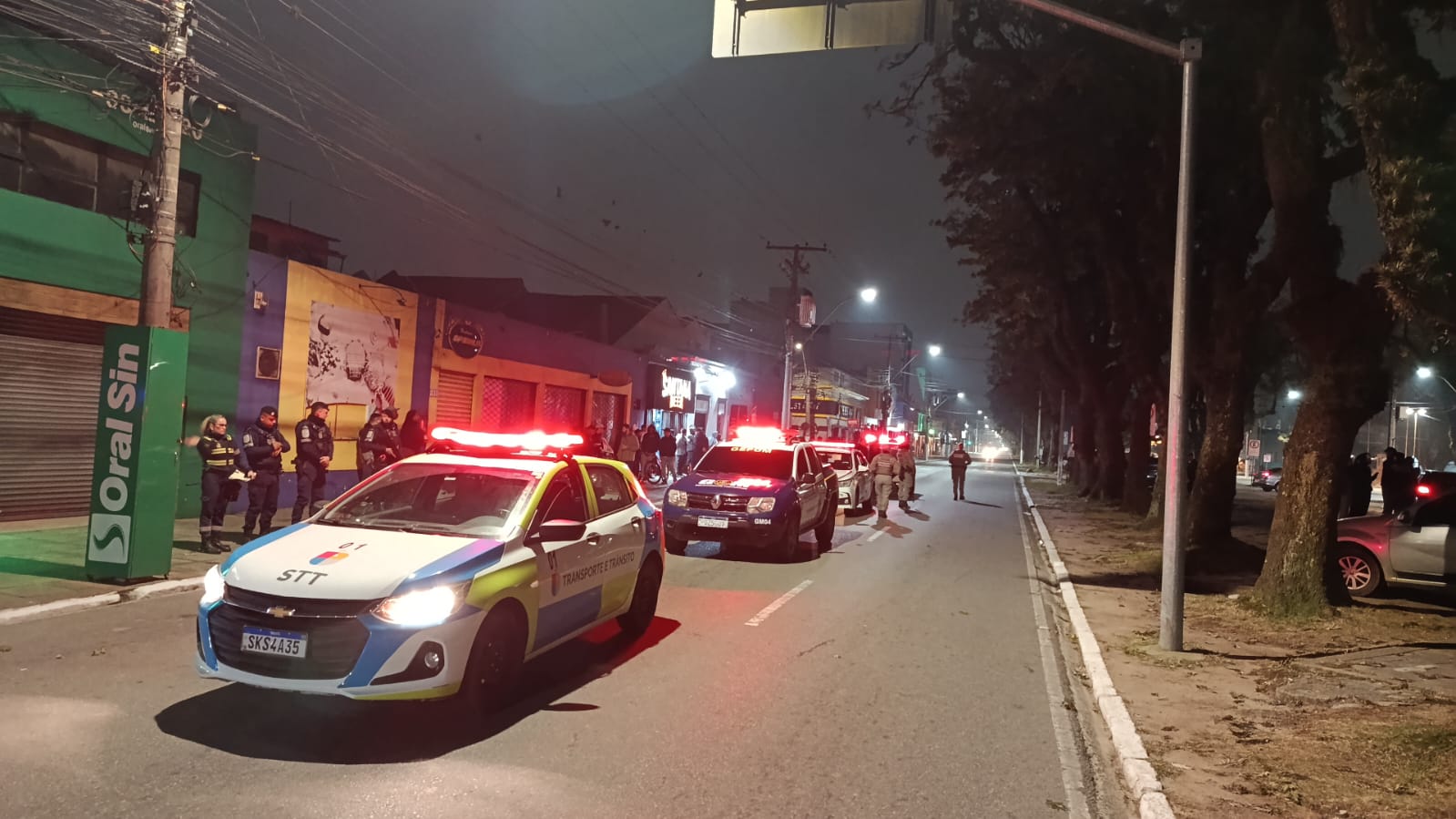 Fiscalização na quarta-feira (26) incluiu Balada Segura, abordagens e ações preventivas na área central