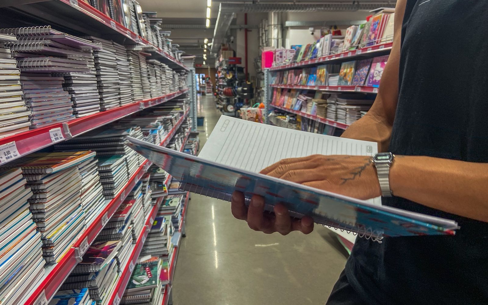 Procon pesquisou valores menores, maiores e médios de 14 produtos