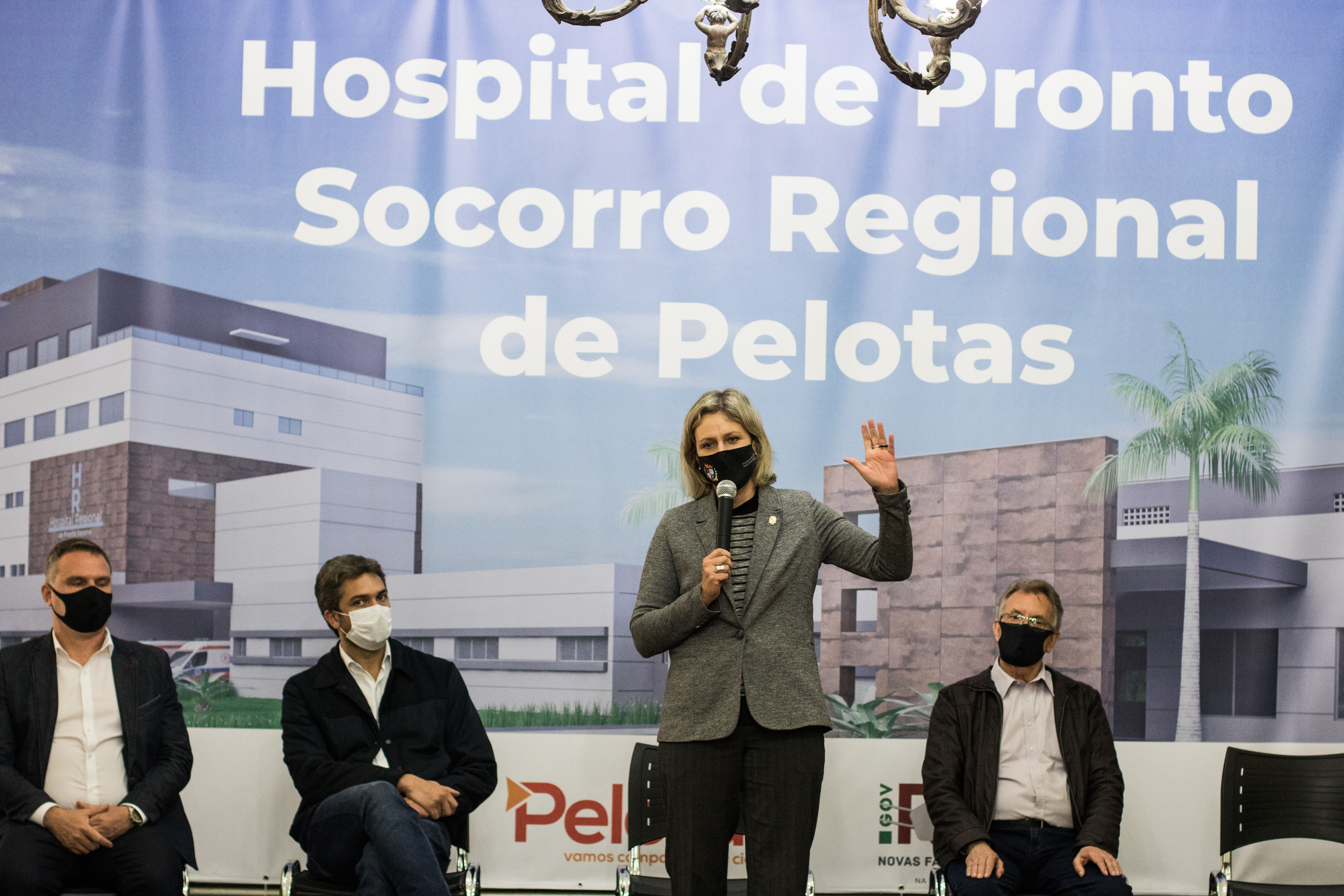 Complexo terá mais de nove mil metros quadrados, 121 leitos clínicos, e será construído na avenida Bento Gonçalves. Próxima fase será de licitação da obra