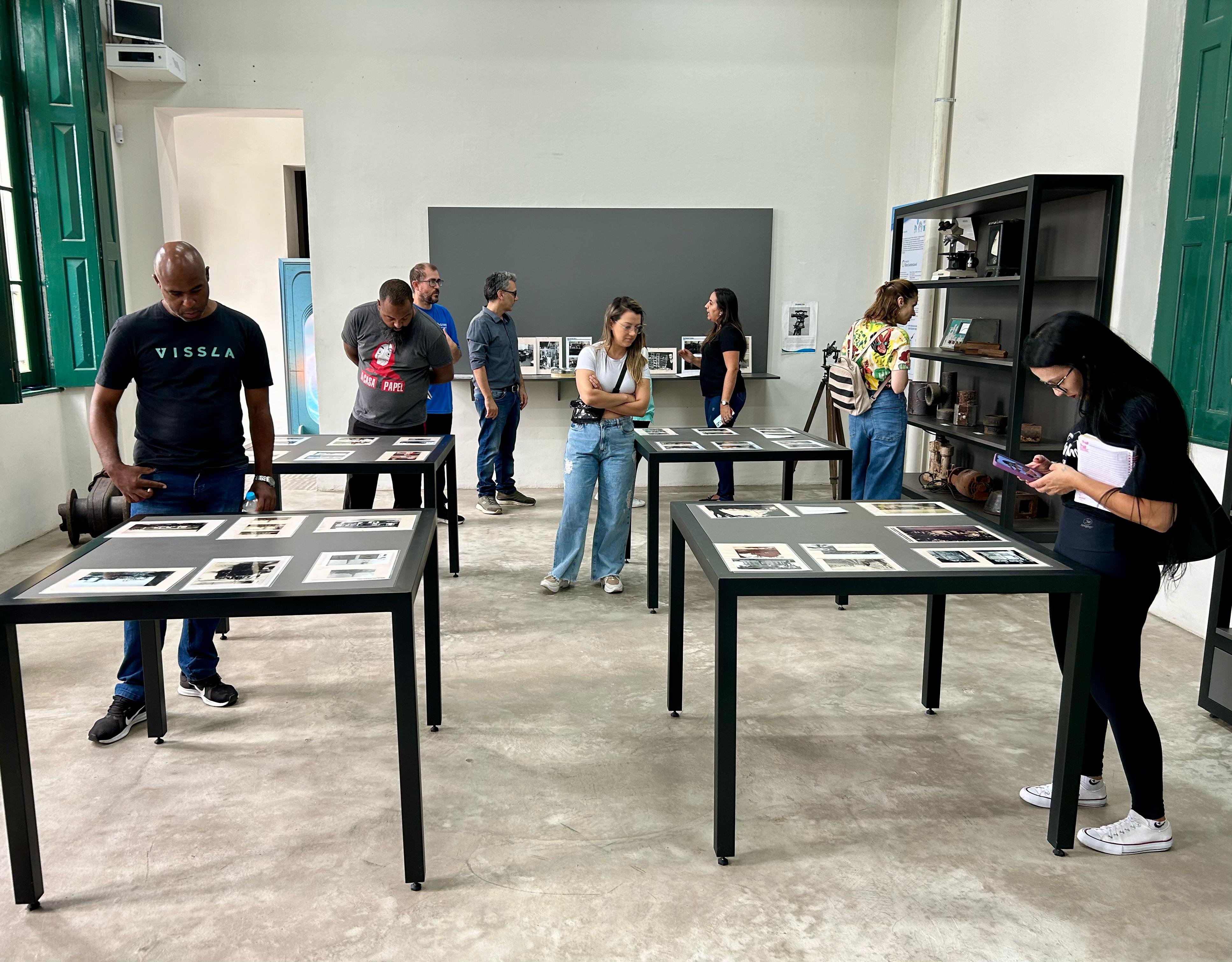 Estudantes do curso de Turismo da UFPel participam da atividade de educação ambiental