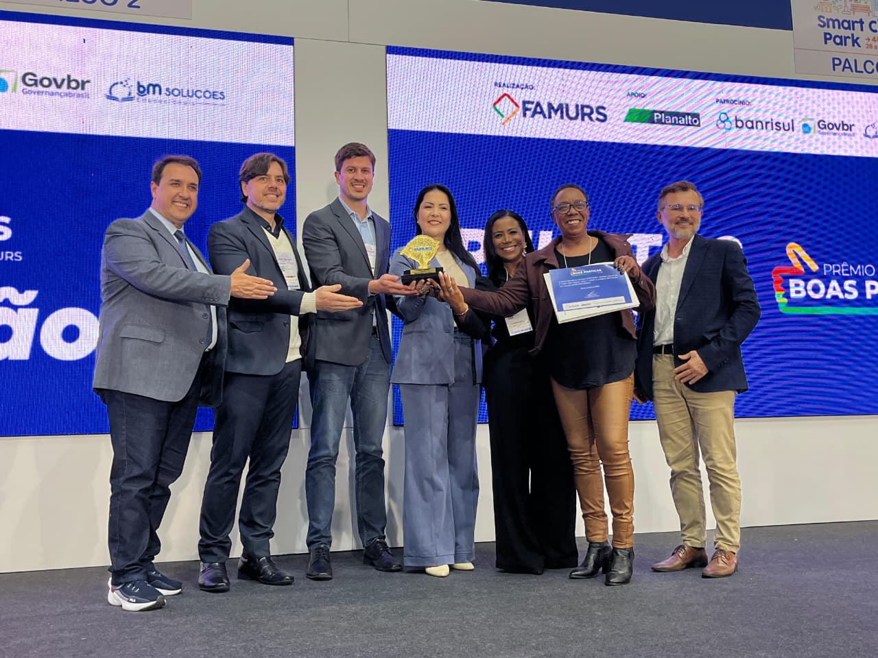 Adote uma Escola, iniciativa do Sanep, conquistou o primeiro lugar na 7ª edição do Prêmio Boas Práticas, da Famurs, na categoria Educação