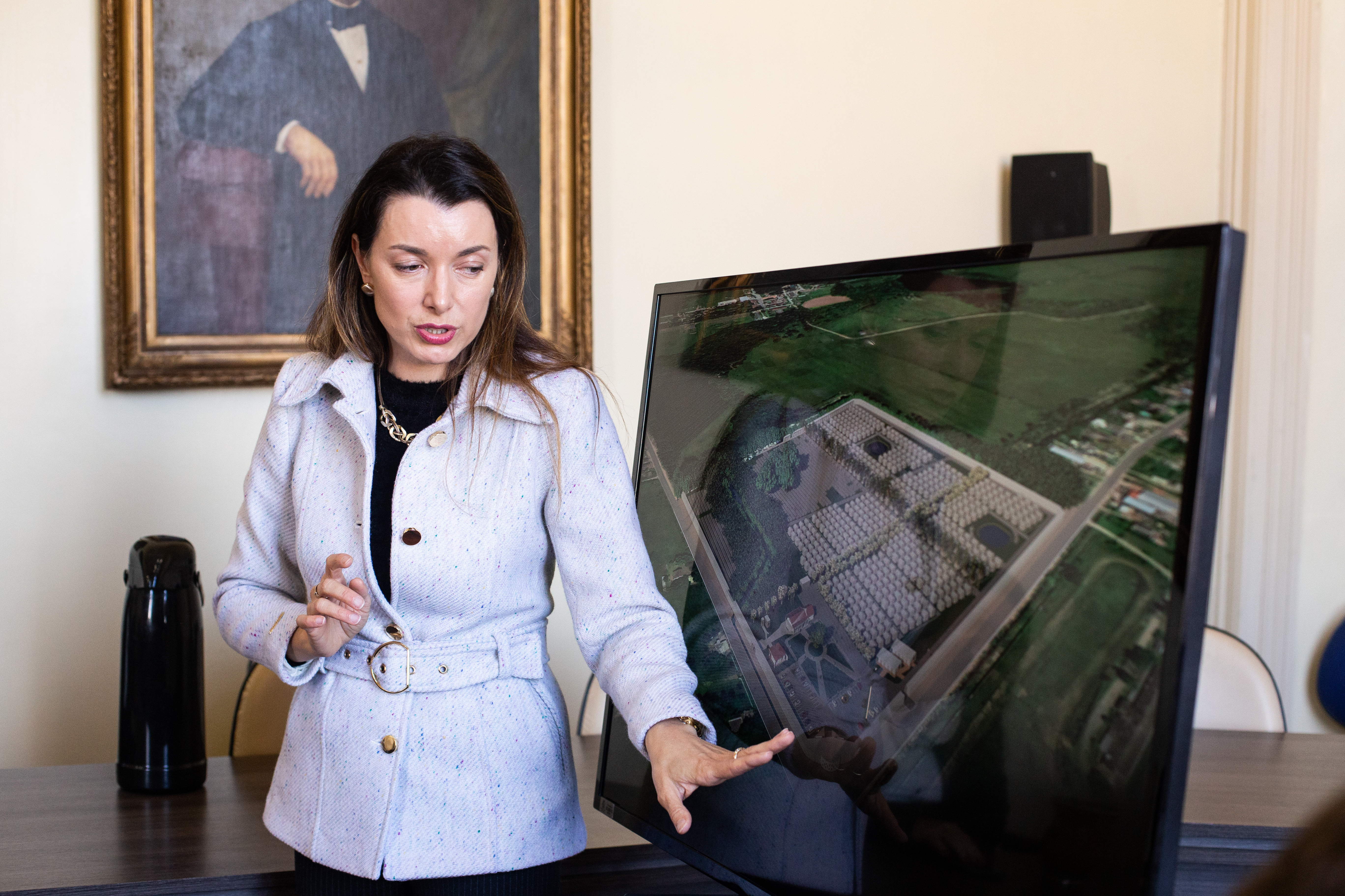 Proposta de melhorias foi apresentada à prefeita Paula e a secretários municipais