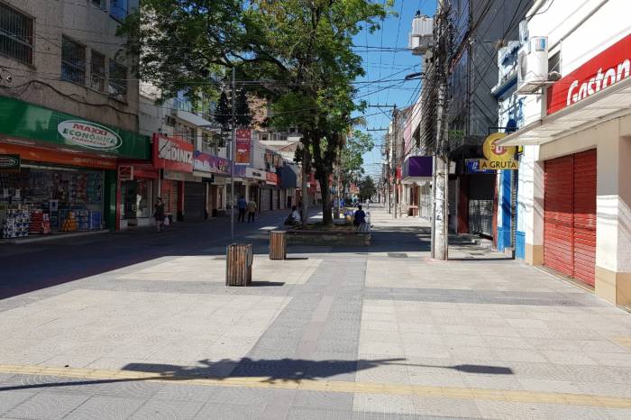 Guarda Municipal interditou quatro estabelecimentos comerciais e autuou quem não cumpriu o decreto municipal