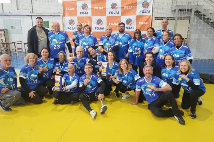 A competição contou com sete equipes da zona sul