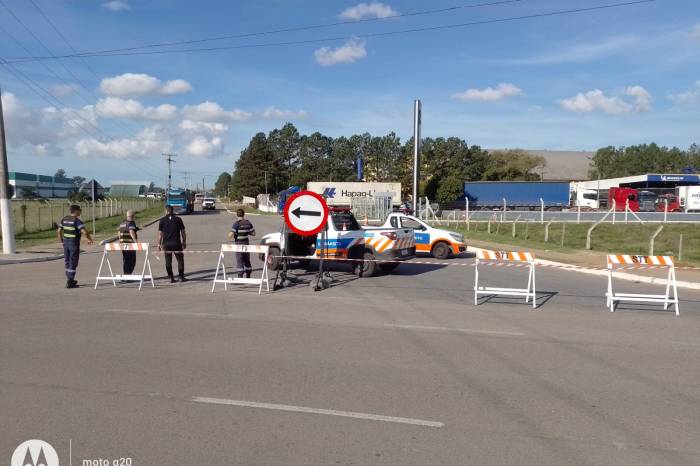 Município toma medidas para organizar o deslocamento para o Centro de Eventos
