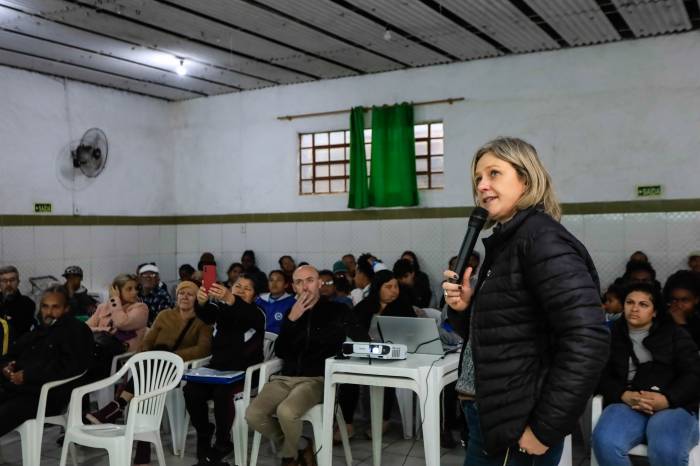Na pauta, os últimos detalhes sobre a realocação das famílias que vão para o novo loteamento.