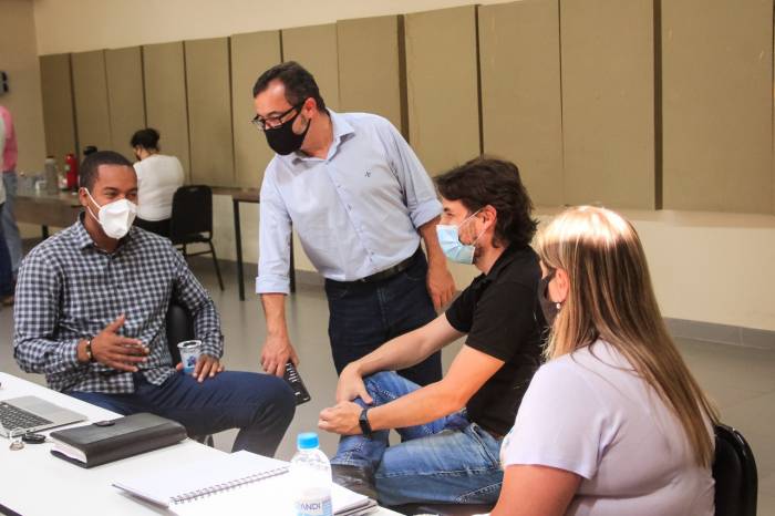 Secretários e vereadores reuniram-se no Parque Tecnológico para discutir iniciativas para saúde, espaços para uso coletivo, iluminação e pavimentação, entre outros, segmentos