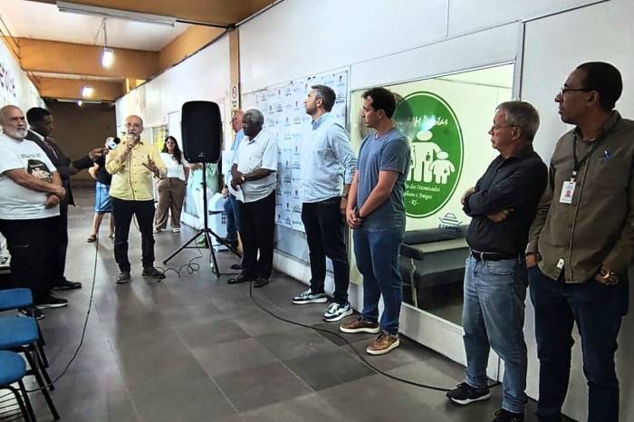 Eterpel entrega chave da sala à Associação dos Ostomizados, Familiares e Amigos de Pelotas