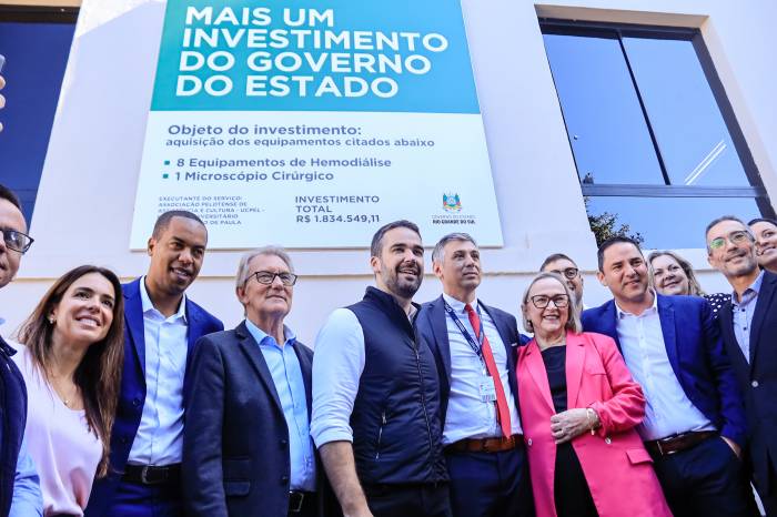 Prefeito em exercício Idemar Barz acompanhou as entregas que beneficiaram três hospitais filantrópicos do município