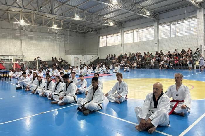 Somando três núcleos do projeto, 105 alunos participaram da avaliação