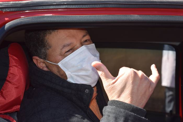 Veja o relato de Carlos Adriano, paciente internado por 11 dias em UTI de hospital de Pelotas, que se recuperou da doença