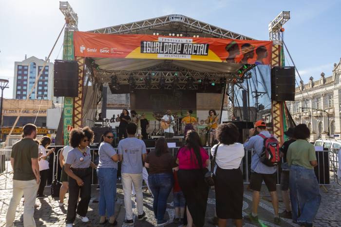 Termo de convênio assinado pelo prefeito Fernando Marroni com o Ministério da Igualdade Racial garante recursos para valorização da cultura negra