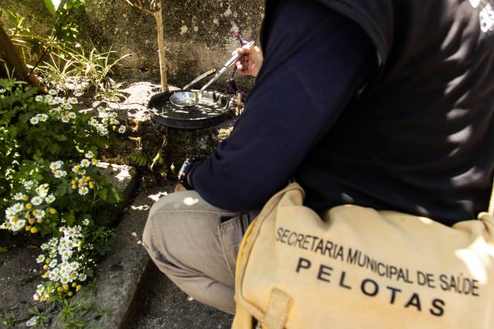 Equipes da Vigilância Ambiental intensificam ações de combate ao mosquito Aedes Aegypti e contam com apoio da população