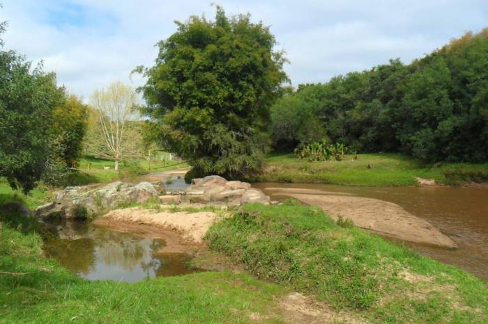 Manutenção de estradas, pontes e iluminação pública seguem em andamento na colônia de Pelotas
