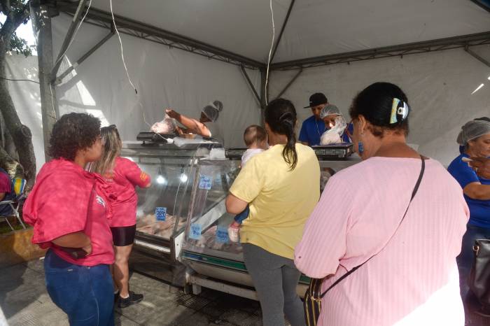 Pescadores artesanais licenciados para comercialização do pescado têm expectativas de boa comercialização