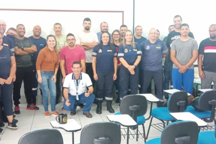 Sest Senat ministra conteúdo de atualização para 62 agentes de Trânsito do município
