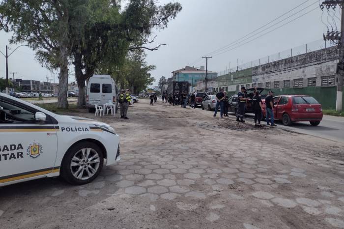 Operação da Vigilância Sanitária da Secretaria de Saúde da Prefeitura contou com apoio da Guarda Municipal, Secretaria de Transporte e Trânsito e Brigada Militar