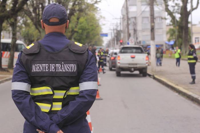 Desacelere. Seu Bem Maior é a Vida é o tema da semana de 18 a 25 deste mês