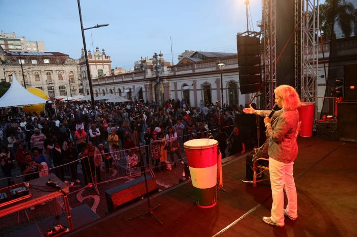 A caminhada marcou a abertura oficial atividades que se estendem até domingo (23)