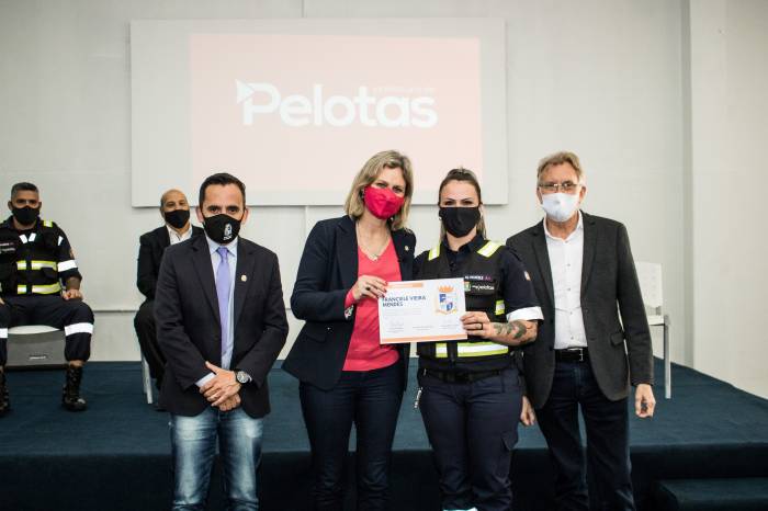 Formatura ocorreu nesta quarta-feira em evento que também marcou os 20 anos da criação da atividade em Pelotas