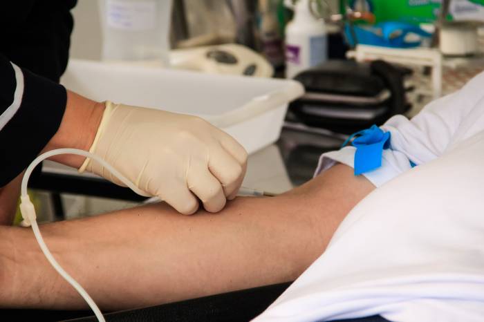 Equipe do Hemocentro Regional de Pelotas alerta que estoques dos tipos O positivo e O negativo estão 90% abaixo do necessário